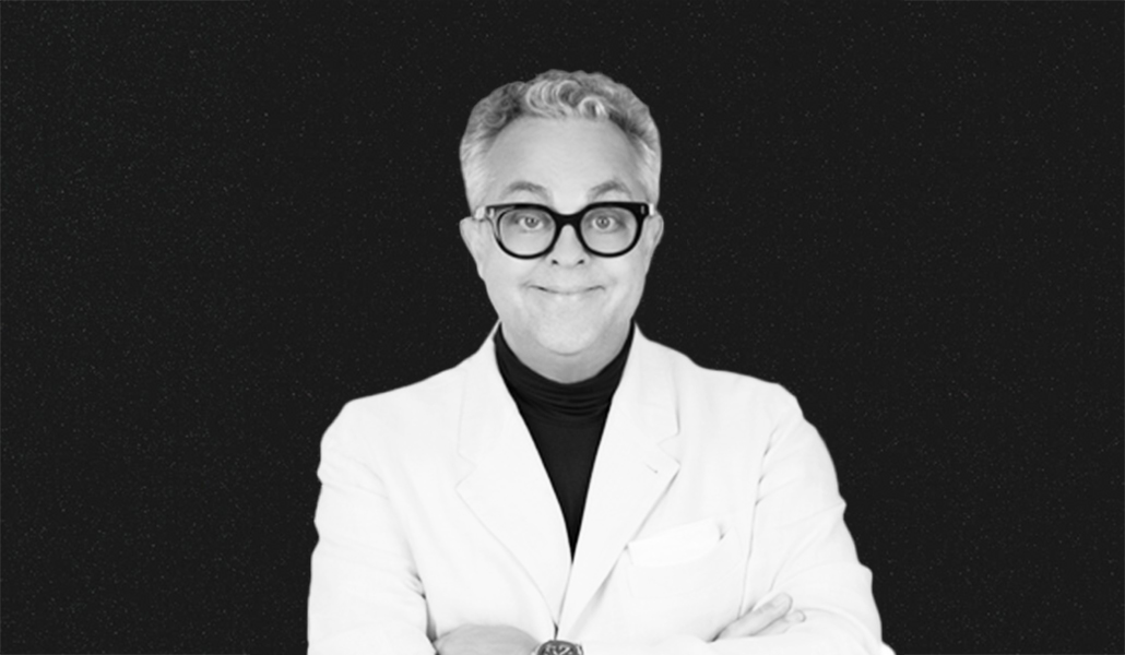 Dokter Hewan Badan Media Paul Woolmington tentang keseimbangan merek/kinerja dengan manusia/teknologi